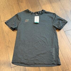 Hurley Dark Gray Men's Shirt NWT Smal